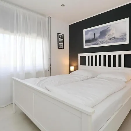 Zonneschijn By Interhome Tatil Evi *